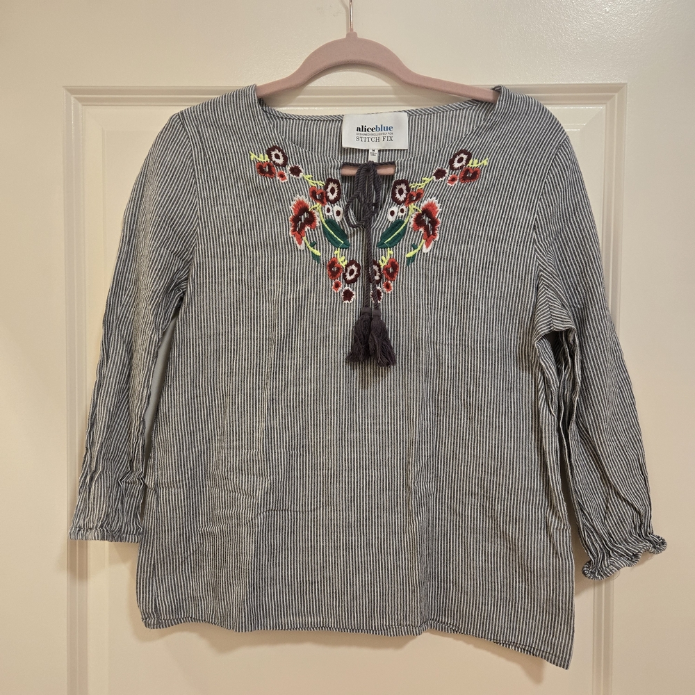 Alice Blue Stitch Fix Embroidered Striped Cotton Top Size Medium